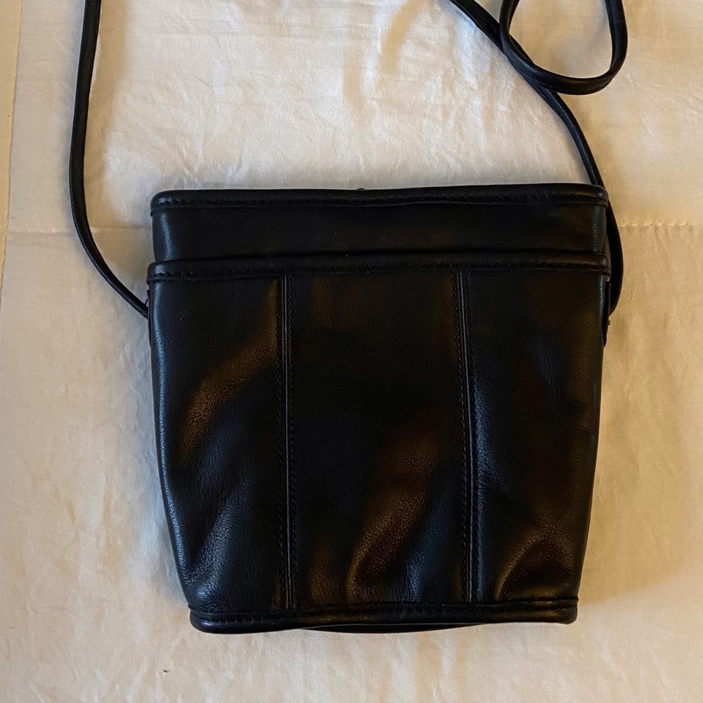 Liz Claiborne Small Crossbody Bag